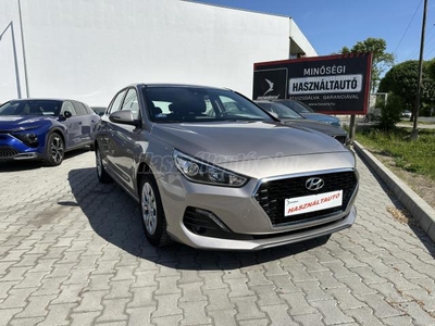 HYUNDAI I30 1.4 MPi Family '20 Magyar 1. gazdás végig szervizelt bevizsgált MAKULÁTLAN!