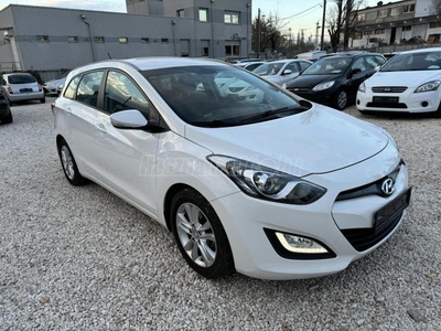 HYUNDAI I30 CW 1.6 CRDi LP Comfort TOLATÓRADAR/DIGIT KLÍMA/TEMPOMAT