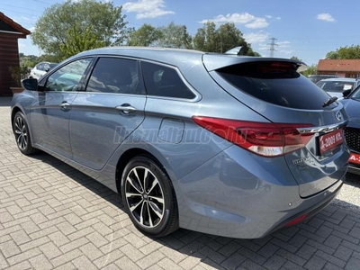 HYUNDAI I40 1.7 CRDi HP Premium Teljes szervizmúlt.megkímélt állapot!!