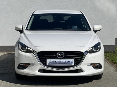 MAZDA 3 Sport 2.0 Takumi Navi/Kamera/LED/HUD/Ülés-Kormányfűtés/18-as Alu/Sérülésmentes/Sz.könyves