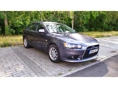 MITSUBISHI LANCER 1.6 Invite