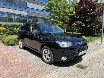 MITSUBISHI OUTLANDER 2.0 PHEV Intense Plus 4WD CVT