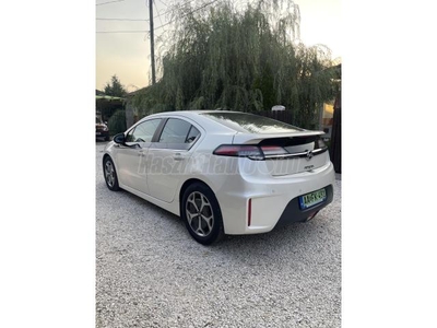 OPEL AMPERA (Automata) 120 eKm Gyöngyház Tempomat Navi Kamera Bose Ülésfűtés Bőr Kulcsnélkül