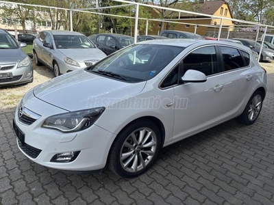 OPEL ASTRA J 1.7 CDTI Cosmo SOK-SOK EXTRÁVAL!