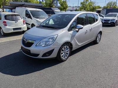 OPEL MERIVA B 1.4 T Cosmo BŐR-SZÖVET BELSŐ!!!!ÜLÉS+KORMÁNY FŰTÉS!!!