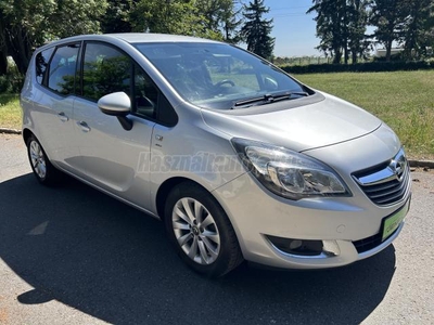 OPEL MERIVA B 1.4 T Enjoy SZERVIZKÖNYV