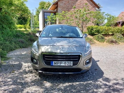 PEUGEOT 3008 1.6 VTi Style