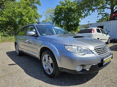 SUBARU OUTBACK 2.0 D Comfort NAVI SE HA SZÁMIT AZ ÁLLAPOT!