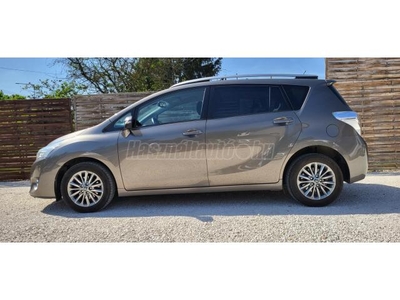 TOYOTA VERSO 1.8 Executive CVT [7 személy] magyarországi. gyári garanciával