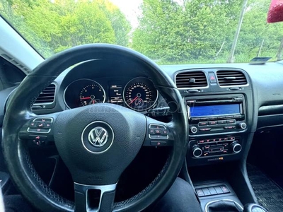 VOLKSWAGEN GOLF VI 1.6 TDi Trendline BlueMotion