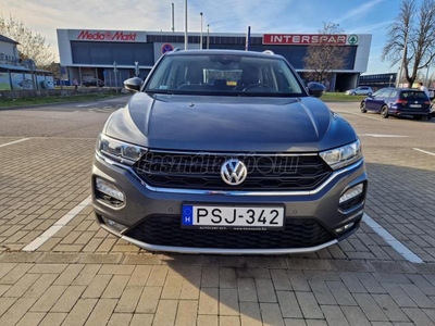 VOLKSWAGEN T-ROC 1.0 TSI Style