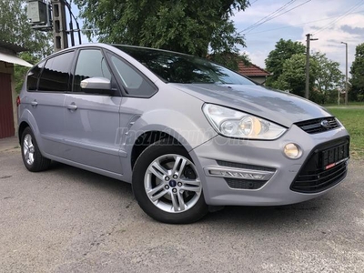 FORD S-MAX 2.0 TDCi Titanium NAVIGÁCIÓ.DIGIT KLÍMA.ÜLÉS-FŰTÉS.ALUFELNIK.TEMPOMAT.JÓ ÁLLAPOTBAN !!