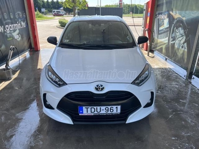 TOYOTA YARIS 1.5 VVT-i Comfort Style Tech ! AKCIÓS ! / Garanciális / Első tulajdonostól / Nyári kerék szett + 350.000 Ft !