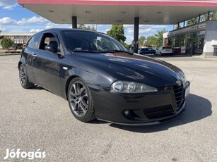 ALFA Romeo 147 1.9 JTD 8V Progression