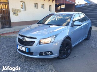 Chevrolet Cruze 1.6 LS Plus Friss műszaki .165...