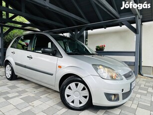 Ford Fiesta 1.4 TDCi Jéghideg Klíma 2db Gyári Kulcs