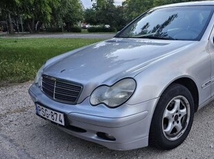 Mercedes-Benz C-Osztály C 200 Kompressor Avantg...