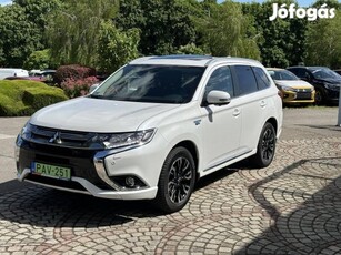 Mitsubishi Outlander 2.0 Phev Instyle Navi 4WD...