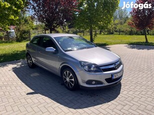 Opel Astra H GTC 1.7 CDTI