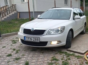 Skoda Oktávia Combi 1.6 4x4 vonóhorogal