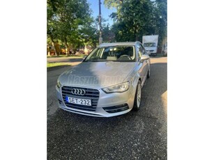 AUDI A3 Sportback 2.0 TDI Attraction