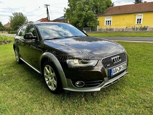 AUDI A4 Avant 2.0 TDI quattro Allroad Quattro