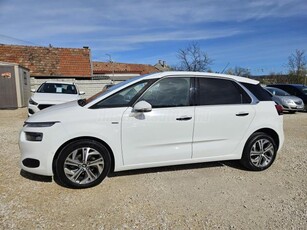 CITROEN C4 PICASSO 1.6 e-HDi Exclusive SZERVIZKÖNYV-NAVIGÁCIÓ-MASSZÍROZÓ ÜLÉS-TOLATÓKAMERA-HOLTÉRFIGYELŐ!