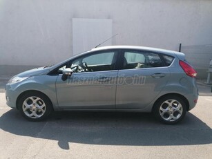 FORD FIESTA 1.4 Titanium Digitklíma/Alufelni/Magyarországi!téli-nyári/124000Km