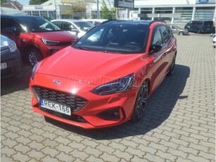 FORD FOCUS 1.5 EcoBoost ST-Line