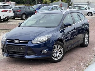 FORD FOCUS 1.6 Ti-VCT Titanium