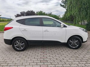 HYUNDAI IX 35 Hyundai IX 35 1.6 GDI FiFA World Cup Edition (2014-es limitált kiadás)