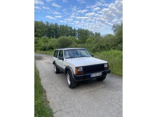 JEEP CHEROKEE 2.1 TD