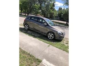 MERCEDES-BENZ B 180 BlueEFFICIENCY Bi-Xenon Fixx Ár!!!