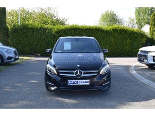 MERCEDES-BENZ B 180 CDI Style EURO6 7G-DCT Mo-i! Vezetett szervizkönyves!