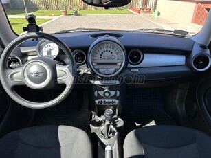 MINI MINI COOPER 1.6 D