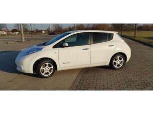 NISSAN LEAF Acenta 30 kWh (Automata) 11 pálca.8.700 km!.1 év aksi garancia.Hőszivattyú.6.6 kw töltő.Tolatókamera