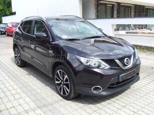 NISSAN QASHQAI 1.6 dCi Tekna+ Kiváló Állapotban . Jól Felszerelt. Navigáció.Klíma Ülésfűtés