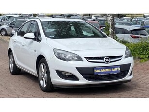 OPEL ASTRA J 1.6 Enjoy EURO6 Magyarországi. megbízható