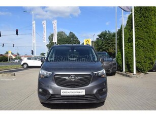 OPEL COMBO Life 1.2 T Edition (7 személyes )