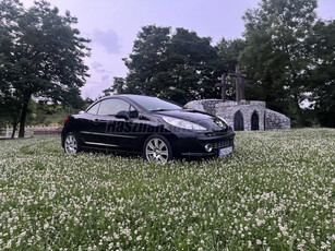 PEUGEOT 207 CC 1.6 THP Feline