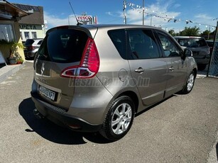 RENAULT SCENIC Scénic 1.5 dCi TomTom 93.000 KM!! Friss Műszaki!! Navi-Ülésfűtés-Telefon-vonóhorog!!