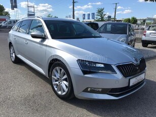 SKODA SUPERB Combi 2.0 TDi SCR Ambition DSG7 Navi!Xenon!Tempomat+Distance!Tolatóradar!Kitűnő állapot!