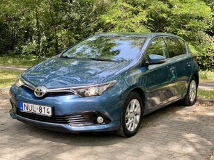 TOYOTA AURIS 1.2T Active Trend+ MAGYARORSZÁGI! TEMPOMAT! ÜLÉSFÜTÉS! TOLATÓKAMERA! ÉRINTŐKIJELZŐ! DIGITKLÍMA!