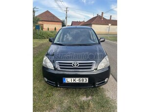 TOYOTA AVENSIS VERSO 2.0 D-4D Linea Sol