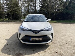 TOYOTA C-HR 1.2T Comfort