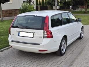 VOLVO V50 1.6 D [D2] Business GYÖNYÖRŰ ÁLLAPOT!! VEZETETT SZERVÍZKÖNYV!!