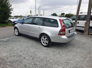 VOLVO V50 2.0 D Momentum FRISS MŰSZAKI.ROZSDAMENTES