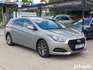 Hyundai I40 1.7 CRDi HP Executive Rengeteg extra