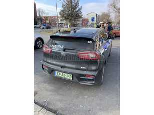 KIA NIRO e-Niro 64kWh Platinum LED.JBL.első-hátsó ülés.kormany fűtés