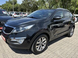 KIA SPORTAGE 1.7 CRDi FIFA Prémium Teljes szervizmúlt.megkímélt állapot!!